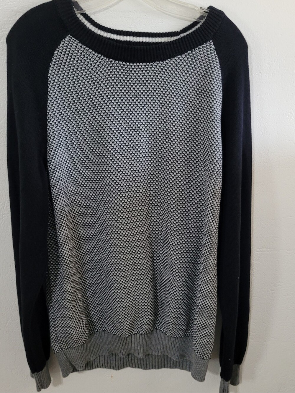 Express Black And White Diamond Pattern Raglan Sweater Size XL